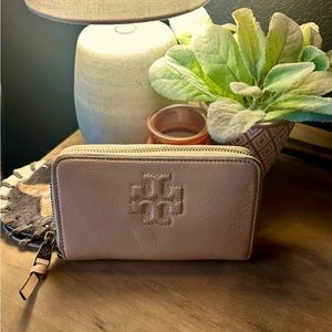 Tory Burch patent zip around wallet